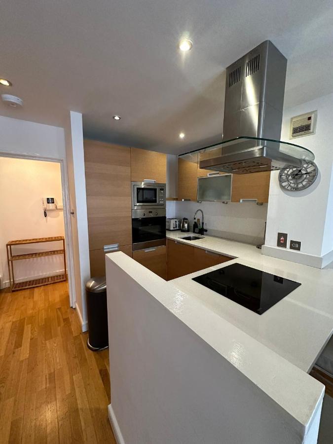 Two Br Flat 5 Mins Walk From London Eye G96 Apartment Ngoại thất bức ảnh