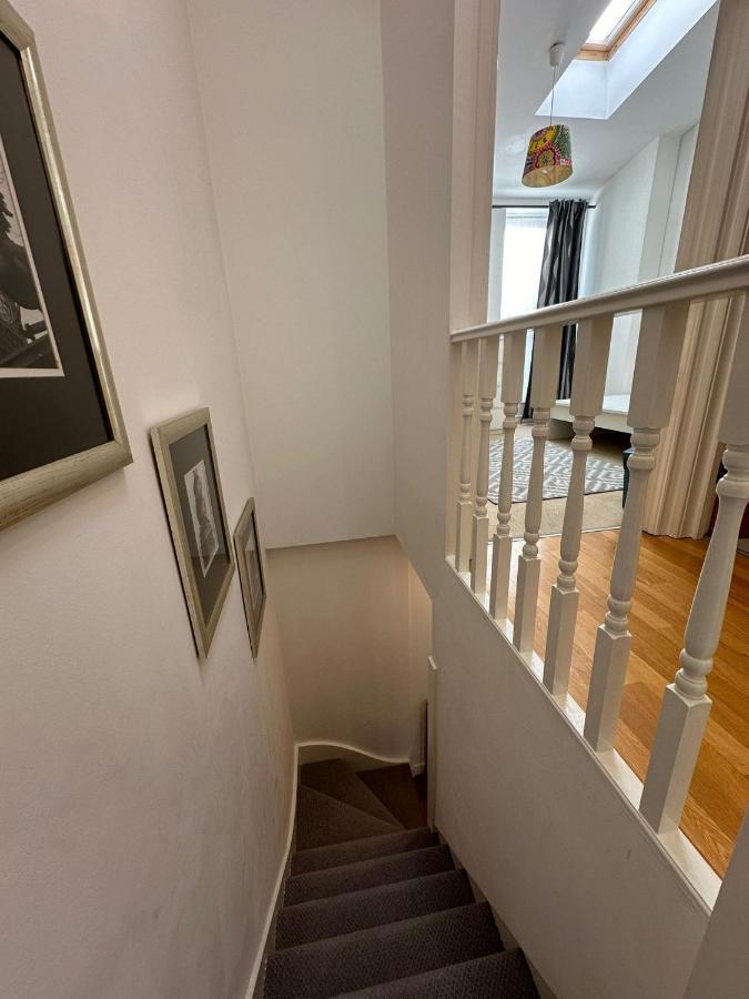 Two Br Flat 5 Mins Walk From London Eye G96 Apartment Ngoại thất bức ảnh